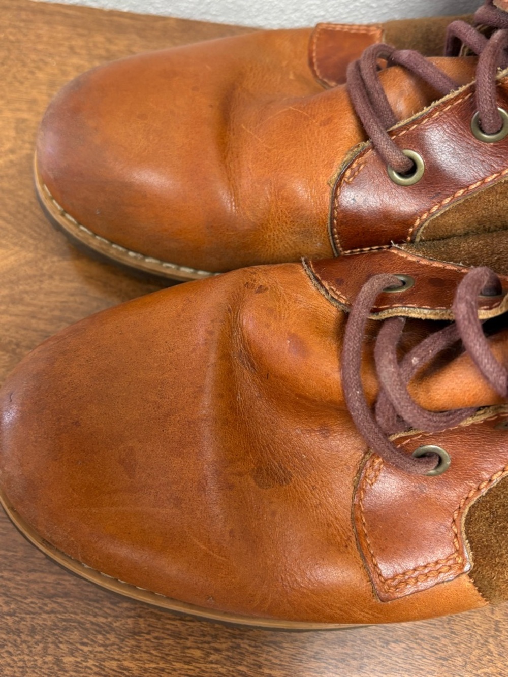 Timberland size 10 leather and suede tan lace up boots - Picture 7 of 12